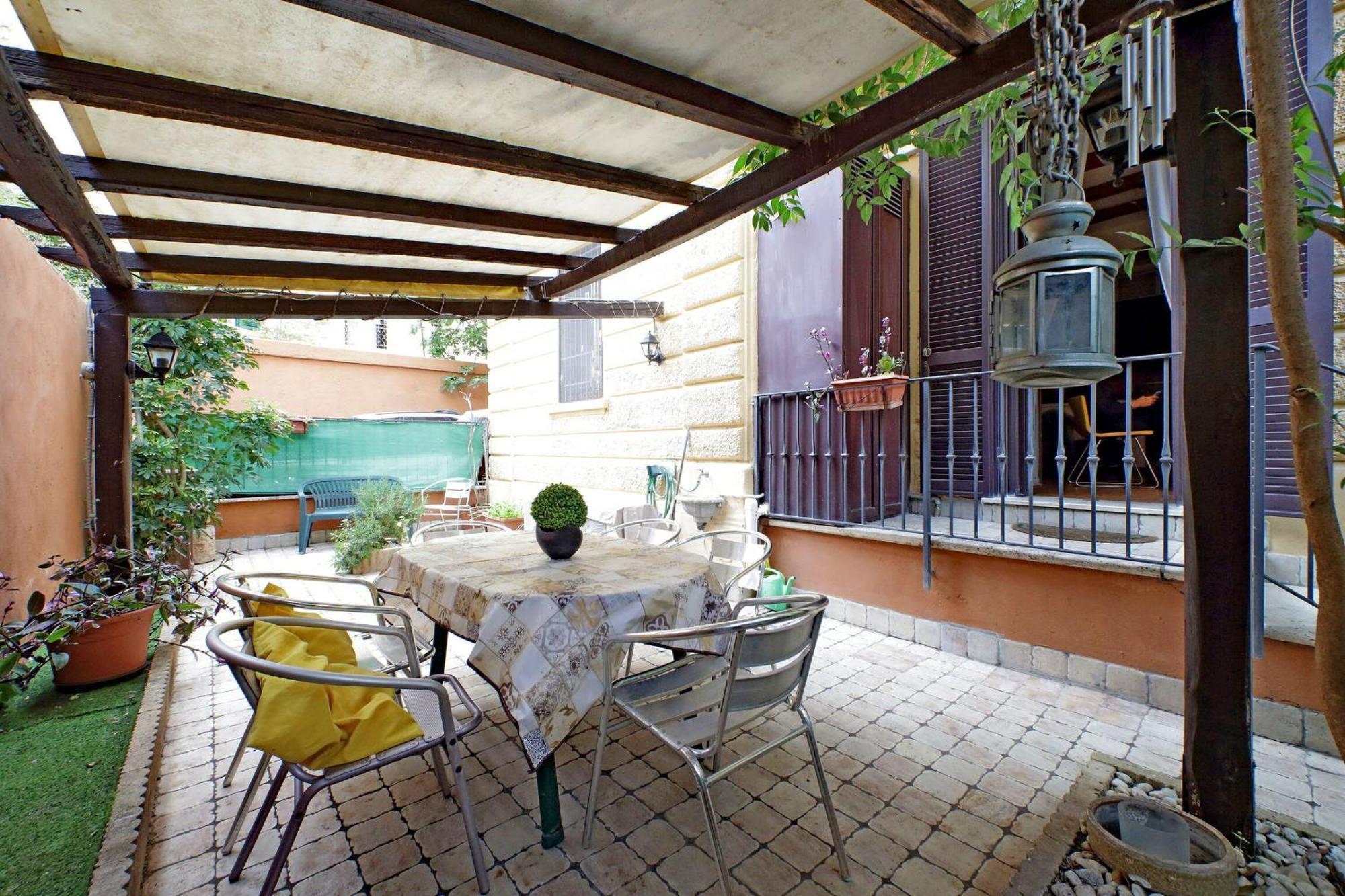 Viale Trastevere By Halldis * Rome
